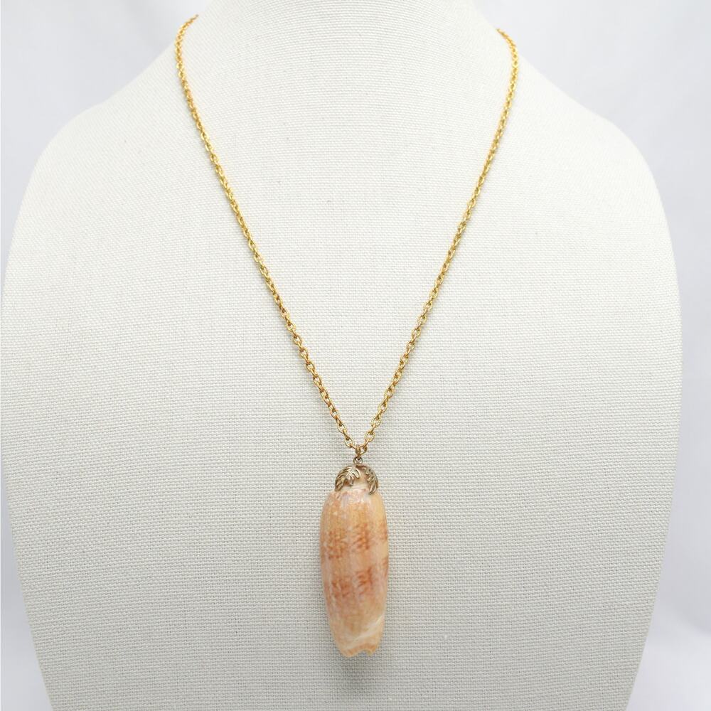 Beachy Sea Shell Pendant Gold Chain Necklace Boho Coastal Summer Coconut Girl